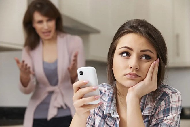 Tại sao ba mẹ ngày càng trở nên quá đáng?